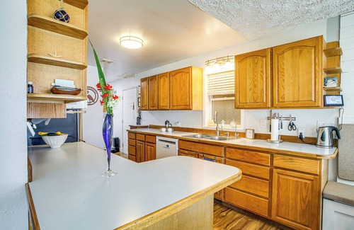 Tumtum House | Hot Tub, Deck & Mtn Views: Nine Mile Falls Duplex