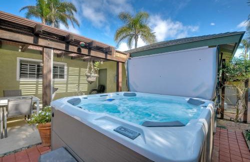 Carlsbad House | Hot Tub, Fire Pit, BBQ, Shuffleboard, Walk To Beach
