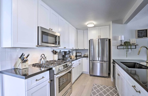 Old Southwest House | Hot Tub, Fire Pit: Midtown Reno Oasis!