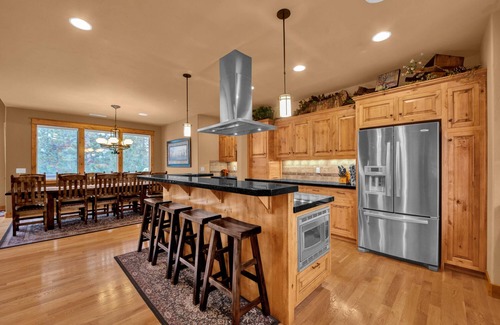 Deer Park House | Hot Tub, Foosball, A/C, Easy access to north end - Wallowa 22