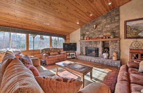 Castle Glen Estates House | Hot Tub, Game Room and 2 Decks Luxe Big Bear Home