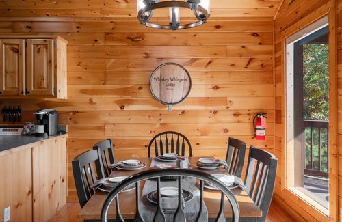 Wears Valley Cabin | Hot Tub | Game Room + Minutes to National Park