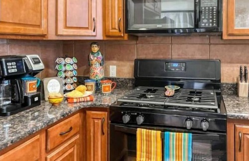 Mesilla House | Hot Tub, Historic Home, Mesilla Plaza 2 Min Walk, Pets Ok