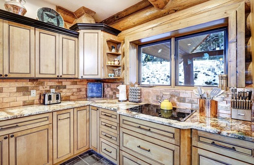 Angel Fire House | Hot Tub | Log-cabin | Game Room | Sundance
