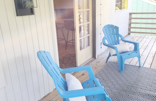 Springfield House | Hot tub, Near Autzen Stadium, deck and view