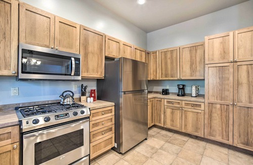 Santa Fe House | Hot Tub, Patio & Grill: Sante Fe Getaway