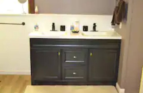 Rushville Apartment | HOT TUB Saint Mary's 2 of the FLX