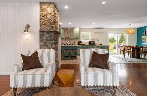 Lamoine House | Hot tub-Sauna-Game Room-Fire pit-Close to Acadia/Bar Harbor!
