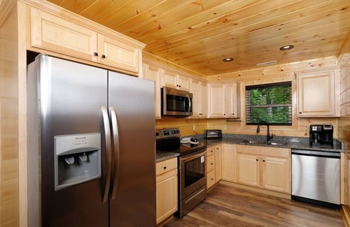 Chalet Village North House | Hot Tub w/Mountain View, Cozy Cabin, Newer Build