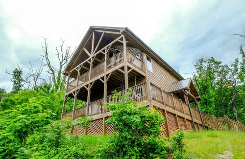 Chalet Village North House | Hot Tub w/Mountain View, Cozy Cabin, Newer Build