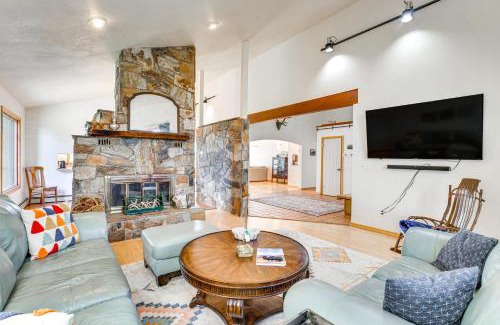 Palisade House | Hot Tub, Wineries, Mtn Views Palisade Home!