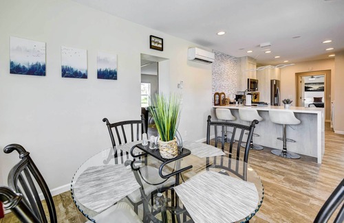 Yucca Valley Cottage | Hot Tub, Yard & Fire Pit: Joshua Tree Home!