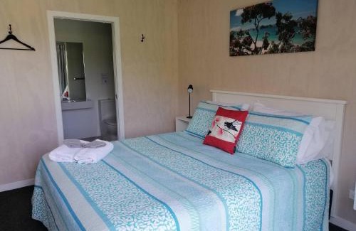 Hahei Bed & Breakfast | Hot Water Beach Lookout B&B