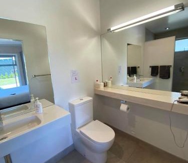 Hahei Bed & Breakfast | Hot Water Beach Lookout B&B