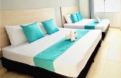 La Aguacatala Hotel | Hotel 12 Nights