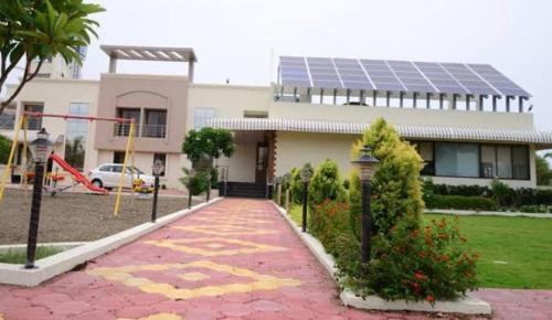 Junnar Hotel | hotel 7 rays