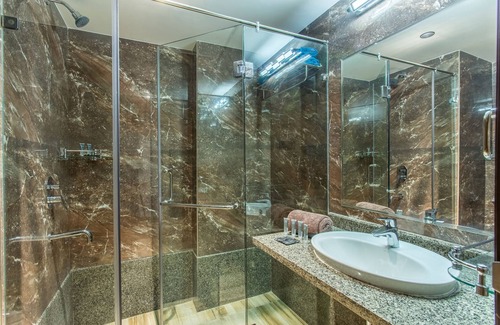 Ujjain Hotel | Hotel Abika Elite