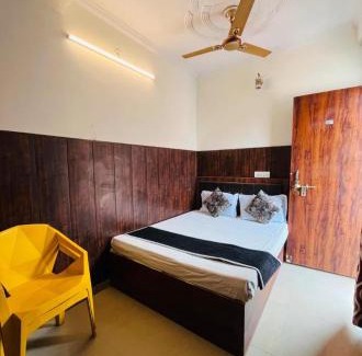 Agra Hotel | Hotel Agarwal Palace & Restaurant Walkable Distance From Agra Cantt Railway Station