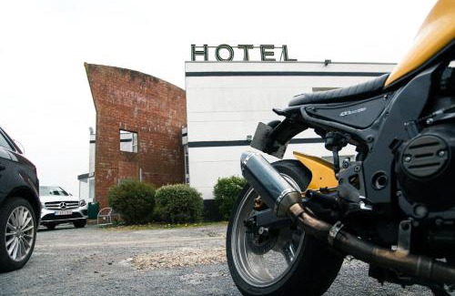 Merville Hotel | Hotel airport