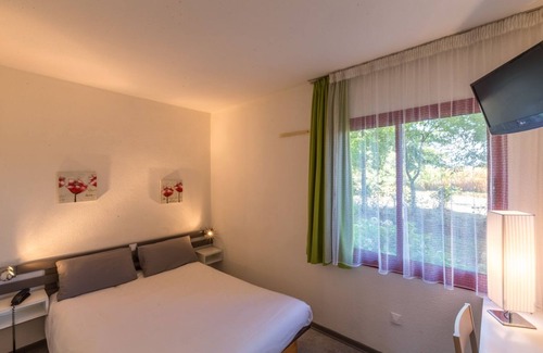 Cazeres-sur-l'Adour Hotel | Hotel Aliotel