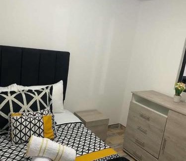 Engativa Apartment | Hotel Amatista-Cerca al Aeropuerto