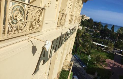 Carre d'Or Hotel | Hotel Ambassador, completely renovated