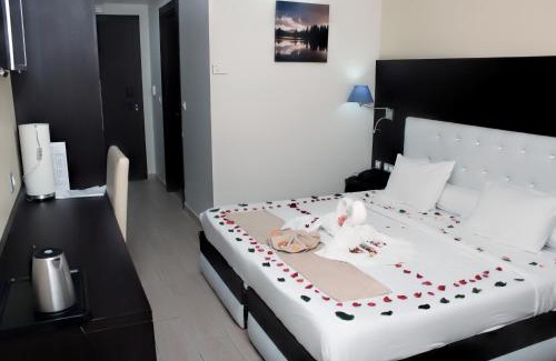 Rouiba Hotel | HOTEL AMSTERDAM