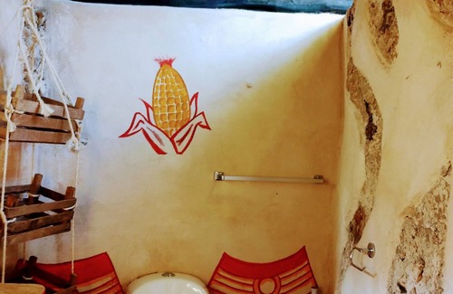 Izamal Hotel | Hotel and Museum Aldea Maya Toktli Orígenes - Suite 3 Cultures: Pool + Starlink