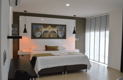 Florencia Hotel | Hotel Andinos Plaza Florencia