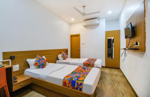Sualkuchi Hotel | Hotel Anurag Residency