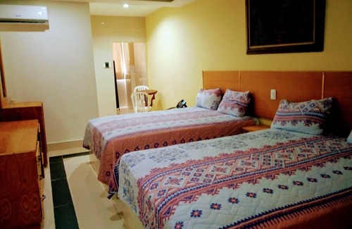 La Primavera Hotel | Hotel Apartamentos La Casona Dorada 4