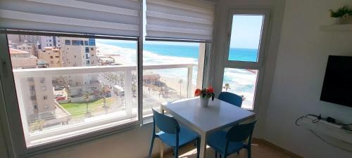 Bat Yam Apartment | Hotel Apartment TLV-bat yam 81