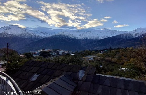 Kalpa Hotel | Hotel Apple Pie Kalpa