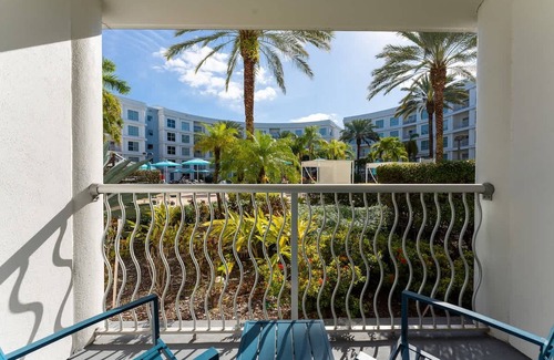 Celebration Apartment | Hotel Apt at Celebration 10 min from Disney