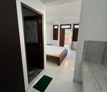 Boossa Hotel | Hotel ArrowFront