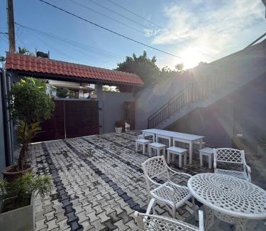 Boossa Hotel | Hotel ArrowFront