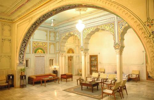 Pink City Hotel | Hotel Arya Niwas