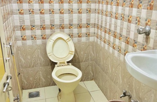 Ahmedabad Hotel | Hotel Ashadeep