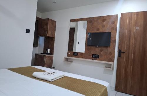 Gandhinagar Hotel | Hotel Asiana Randheja Gandhinagar