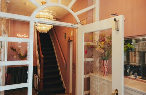 De Weteringschans Hotel | Hotel Asterisk, a family run hotel