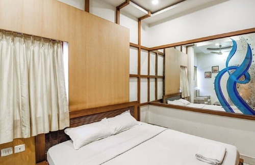 Bhowanipore Hotel | Hotel Aston
