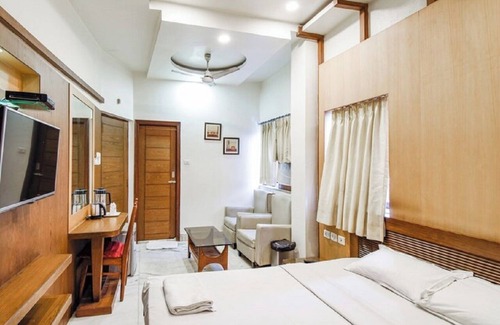 Bhowanipore Hotel | Hotel Aston