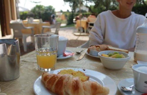 Lido di Classe Hotel | Hotel Astor B&B