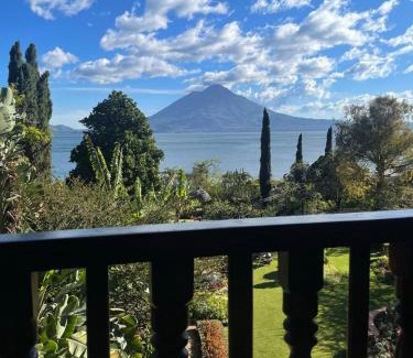 Panajachel Hotel | Hotel Atitlan