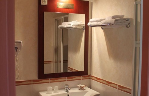 Amou Hotel | Hotel Au Feu de Bois