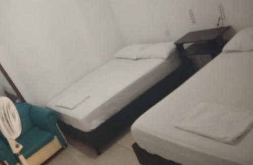 Floridablanca House | Hotel Avenida El Bosque