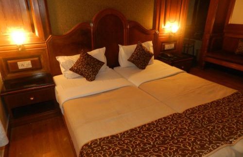 Kolhapur Hotel | Hotel Ayodhya