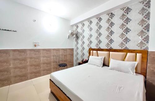 Ayodhya Hotel | Hotel Ayodhya SARAL STAY INN - Near 450m Ramjanambhoomi -Fully Air Conditioning Rooms -Free Wifi -Free Parking -Best Hotel In City