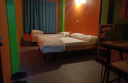 Chitwan District Hotel | Hotel Baishnav, Mugling