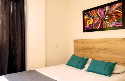 Suramericana Hotel | Hotel Balcones del Estadio